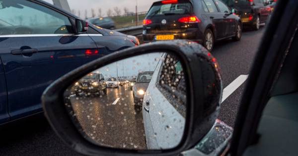File op A1 bij Stroe na ongeluk.