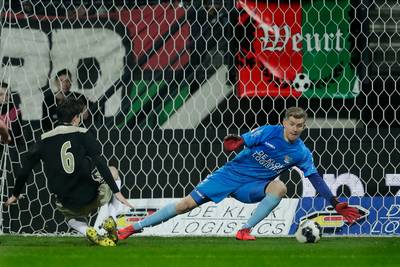 Branderhorst: ‘Rode kaart was in eredivisie teruggedraaid door de VAR’