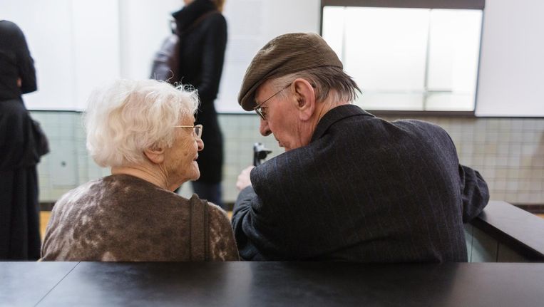 Nooit Te Oud Voor De Liefde Trouw