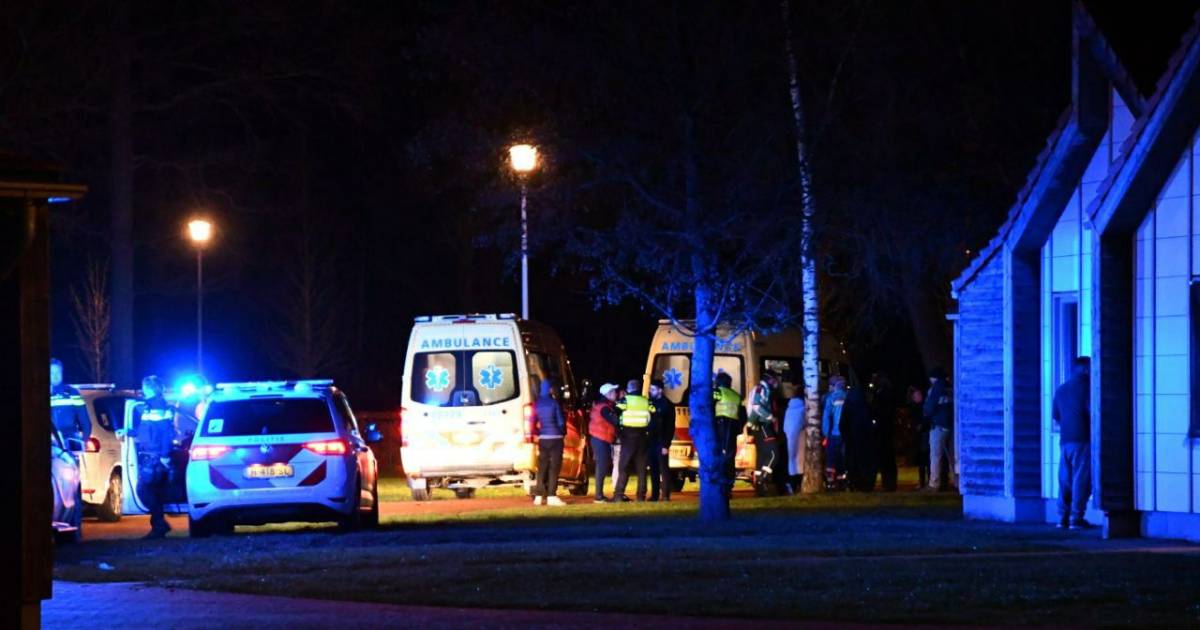 Goedemorgen #steekpartij nummer 36 van dit jaar vond plaats in het AZC in Dronten .