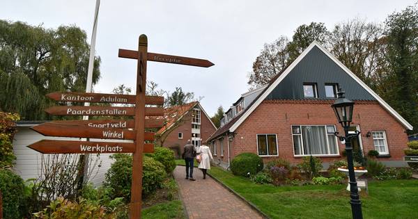 Failliet Saron laat cliënten betalen voor doorstart