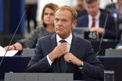Verhofstadt wil Tusk op 'ontschepingsplatform'
