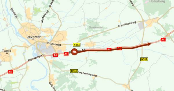 Ongeluk bij Deventer zorgt voor meer dan uur vertraging op A1.