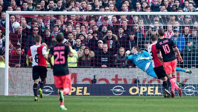 Feyenoord Ajax De Beste Kansen Waren Duidelijk Voor Ajax De Volkskrant