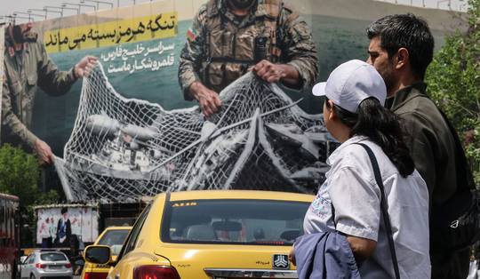 Van condooms en glijmiddel tot computerchips: hoe voelen we de shock van Hormuz buiten de pomp?