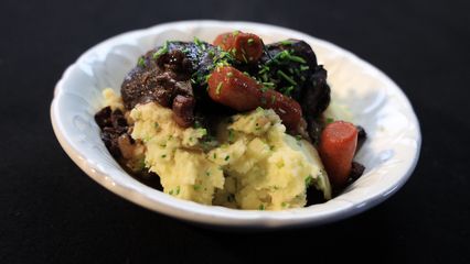 21. Joues de porc au vin rouge