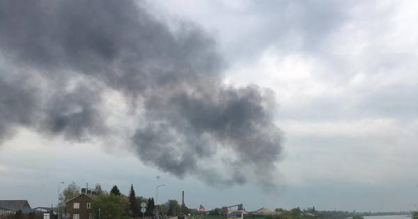 Smeulend krimpfolie oorzaak brand in Spijk