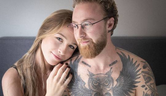 Liam en Aurélie zijn een koppel, en trans: ‘Ik werd bang door wat er in Amerika gebeurde’