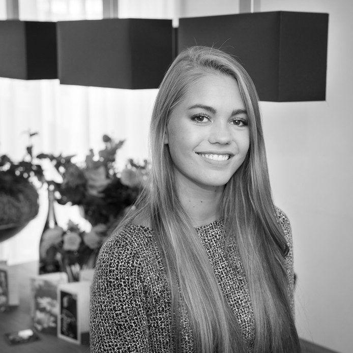 Moeder Lotte van der Zee Ze is nu de mooiste ster aan de hemel Enschede AD.nl