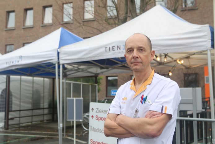Hoofdverpleegkundige van de afdeling intensieve zorgen Geert Borgers.