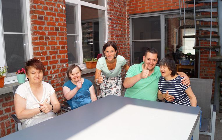 Dolblij Dat Ze In Lichtervelde Kunnen Blijven Lichtervelde In De Buurt Hln
