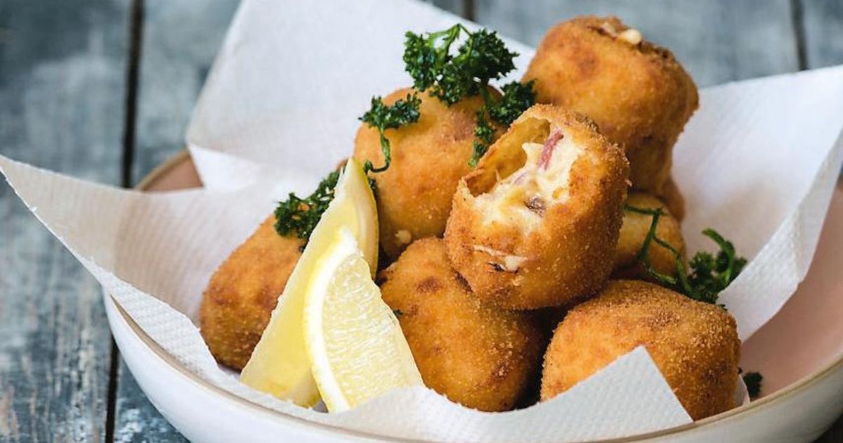 Kaaskroketten met witloof en ham van Jeroen Meus Nina kookt Nina HLN