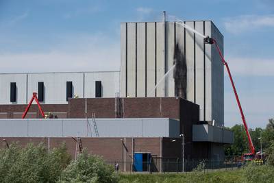 Hoogleraar bevestigt: ‘Uitgesloten dat er straling vrij is gekomen door brand Dodewaard’