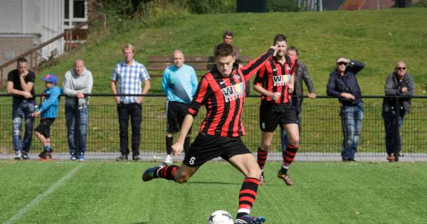 Ewijk verleidt jeugdproduct Thomassen tot terugkeer