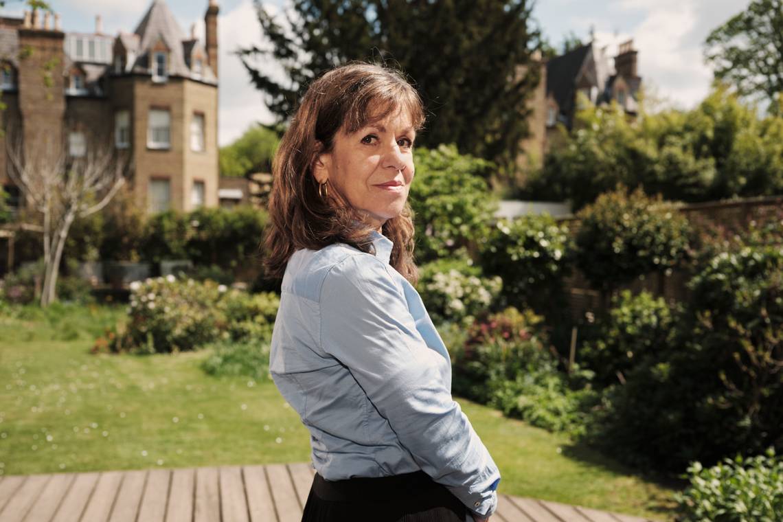 Correspondent Lia van Bekhoven: ‘Dit betekent het einde van het traditionele tweepartijenstelsel in het Verenigd Koninkrijk’