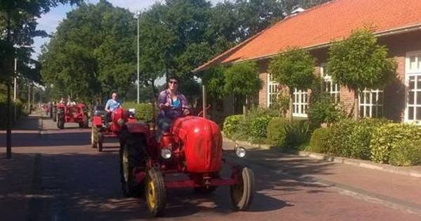 Trekkerrijders genieten van Elfdorpentocht vanuit Albergen | Tubbergen - Tubantia