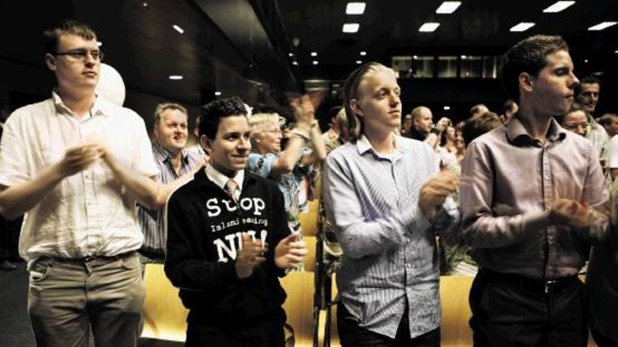 TON begint jongerenbeweging | Trouw