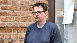 ‘Friends’-acteur Matthew Perry zit compleet aan lager wal