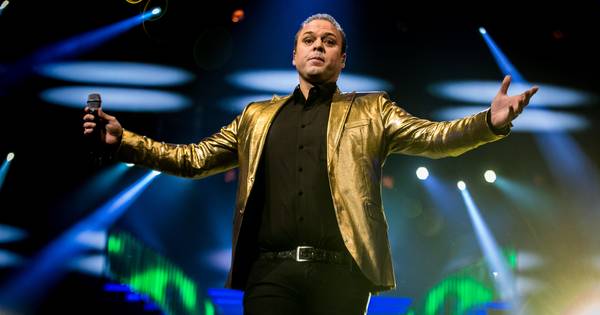Jolige Frans Bauer op een draaiorgel, Tiësto brengt Singapore in vervoering - Eindhovens Dagblad