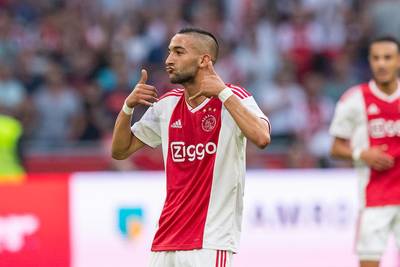 Magistrale Ziyech neemt Ajax bij de hand tegen pover Sturm
