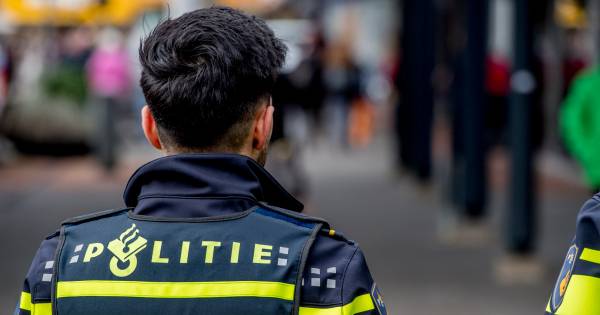 Gelukkig dat ze bij de politie ook nog agenten hebben die weten wat voor volk het is.