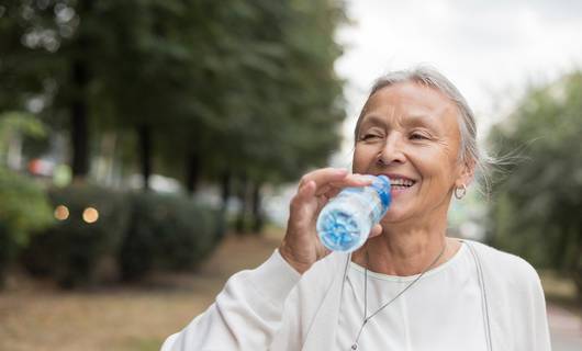 Drink genoeg water: mogelijk minder kans op ziektes én je leeft langer