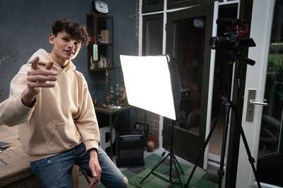 Mats (16) uit Arnhem vult geen vakken meer, maar is influencer