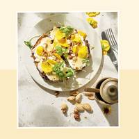 Italiaanse ricotta-honingtoast met geroosterde noten