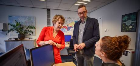 Hoekse Corona hoort haar naam overal: 'Het is nu niet meer zo grappig' |  Rotterdam | AD.nl