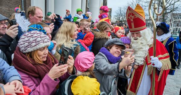 Corona Zet Streep Door Intochten Sinterklaas Alles Wat Het Leuk Maakte Mag Nu Niet Rotterdam Pzc Nl