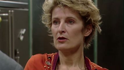 62. Sara - 62