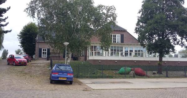 Raamsdonk is blij dat provincie stokje steekt voor criminele aankoop jachthaven: 'Inwoners komen er 