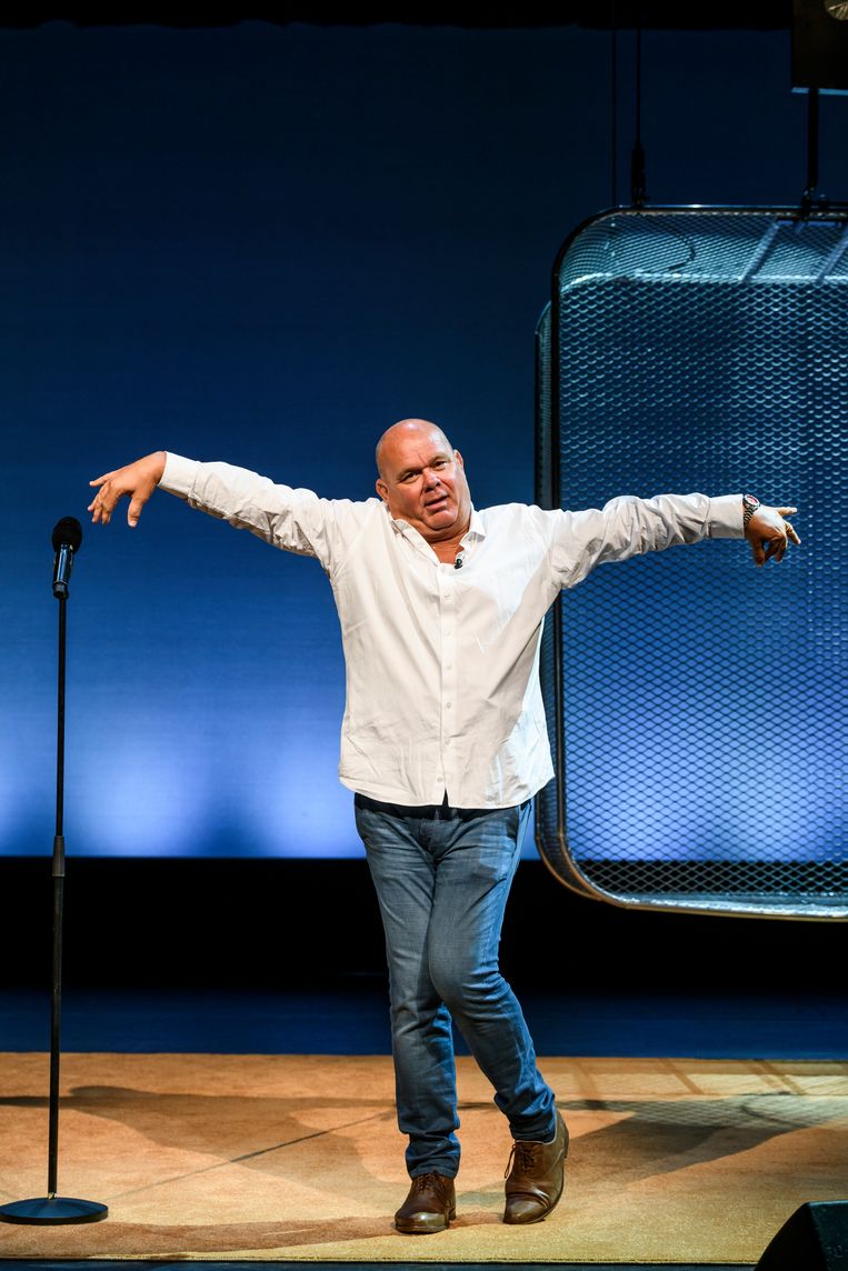 Kritisch Podium Dewanand