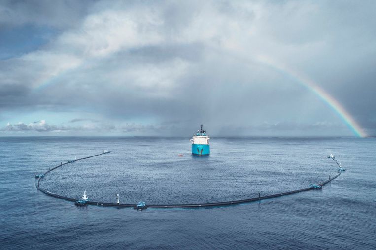 De plasticvanger werd vandaag getrakteerd op een magische regenboog.