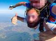 Bryan L. (26) deed aan skydiven, duiken en bungeejumpen en verbleef in luxueuze hotels.
