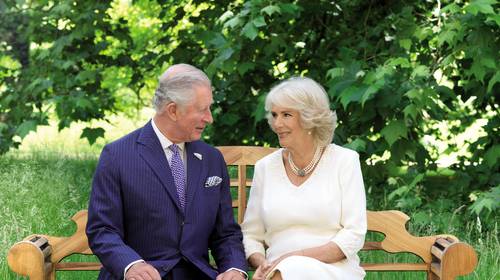 Het epische liefdesverhaal van Charles en Camilla