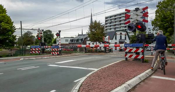 Geen treinverkeer tussen Arnhem en Dieren door seinstoringen