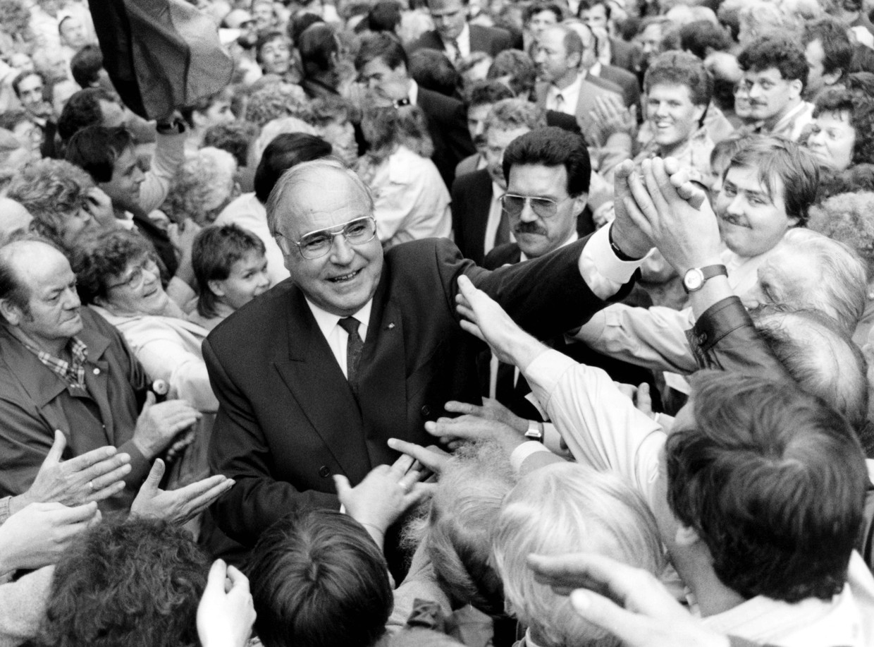 June 16, 2017, 3:13 pm edt. Helmut Kohl (1930-2017) was de kanselier van de eenheid ...