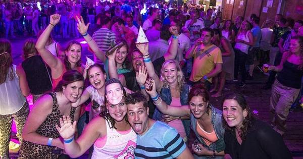 FFF Deurningen gaat voor festivalsfeer | Dinkelland - Tubantia