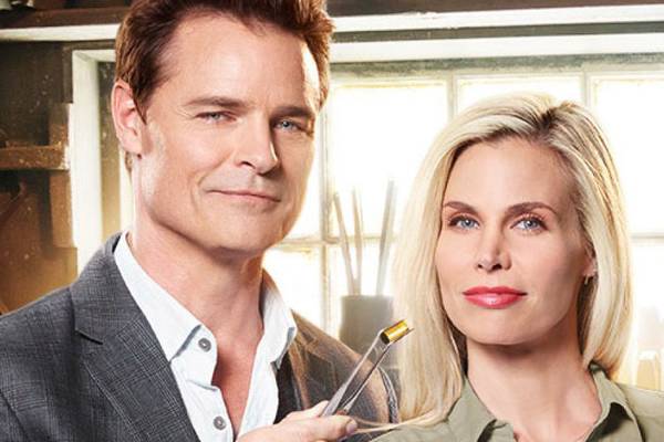 Gourmet Detective: Eat, Drink, and Be Buried