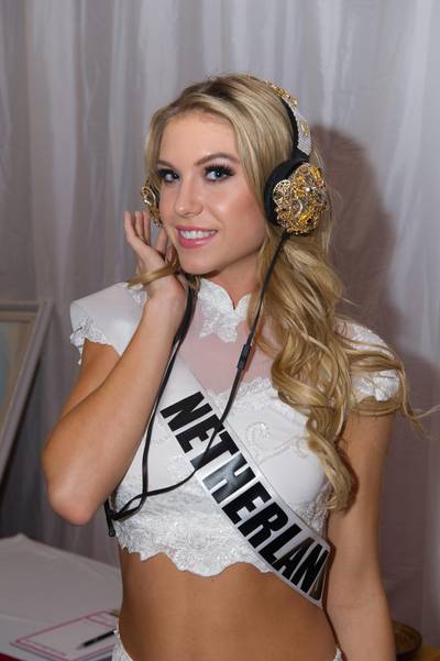 Jessie Jazz wil de ring weer in en Nikkie borrelt op badrand