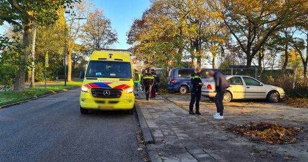 Fietsster gewond door botsing met personenauto in Sprang-Capelle.