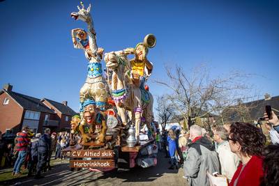 Spanning stijgt in Albergen en Langeveen: kunnen carnavalsoptochten doorgaan?