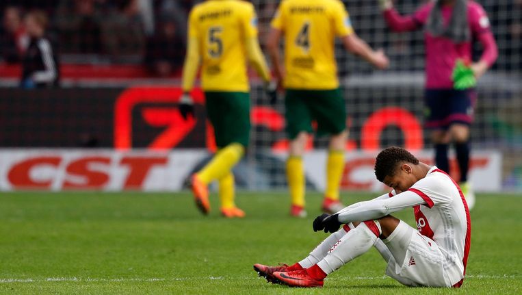 Duur puntenverlies voor Ajax tegen ADO | Het Parool