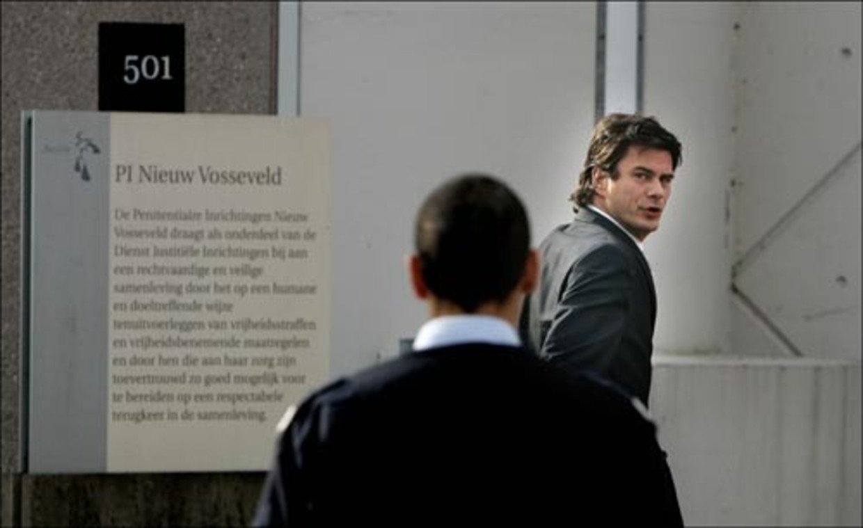 Emotioneel Afscheid Moszkowicz En Holleeder De Volkskrant