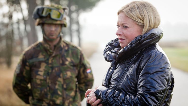 Minister Hennis Faliekant Tegen Herinvoering Dienstplicht Het Parool