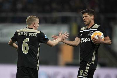 Klaas-Jan Huntelaar bereikt mijlpaal in Emmen