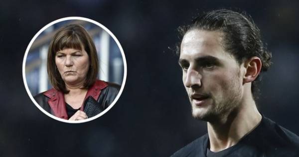 Moeder van PSG-middenvelder springt in de bres voor haar ...