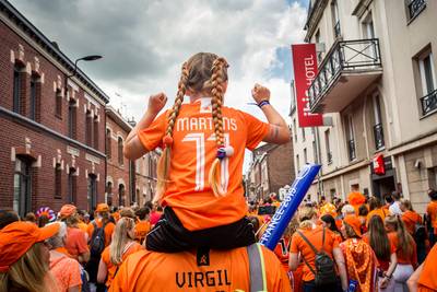 Het Leeuwinnen-legioen: een zee van vrouwen