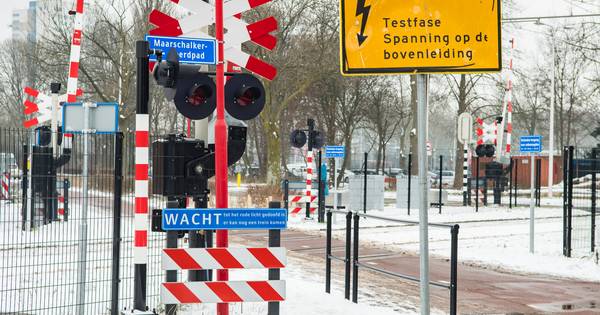 Hoe de miljoenen voor de Uithoflijn ongezien naar aannemer BAM verdwenen - AD.nl